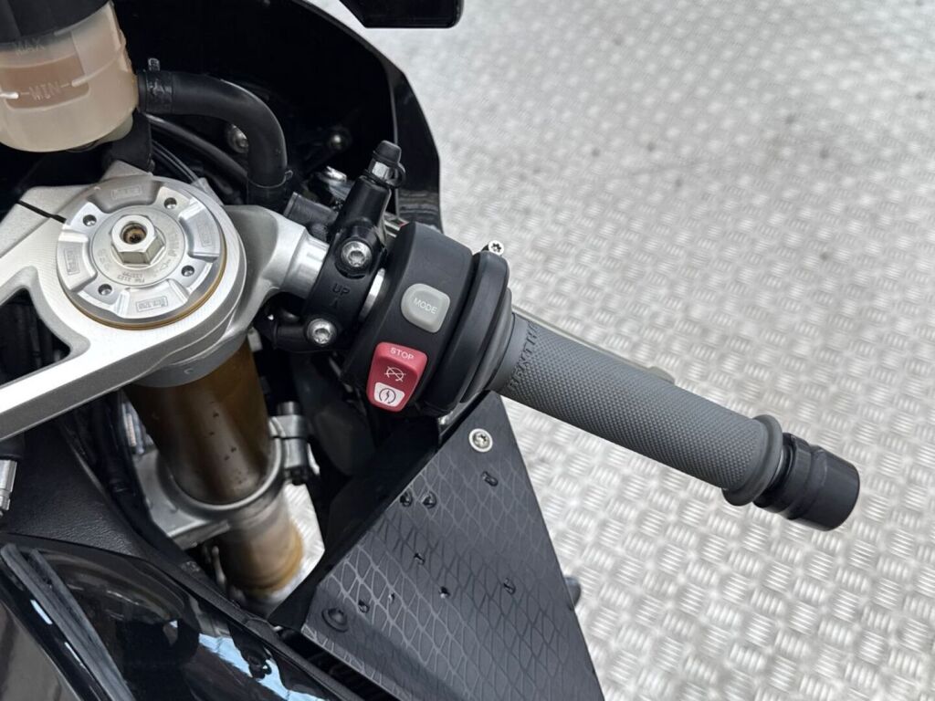 BMW S 2014 