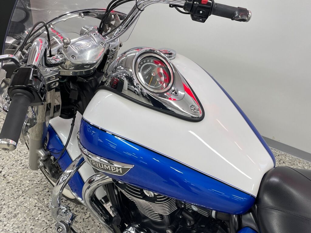 Triumph THUNDERBIRD 2016 