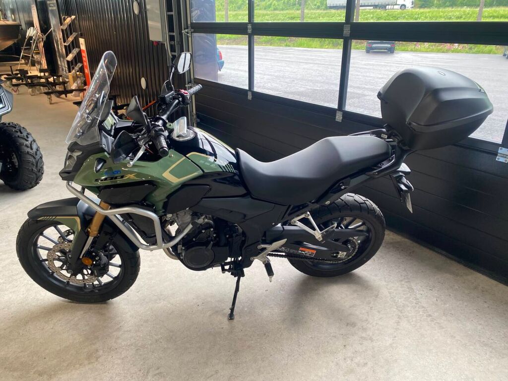 Honda CB 2024 