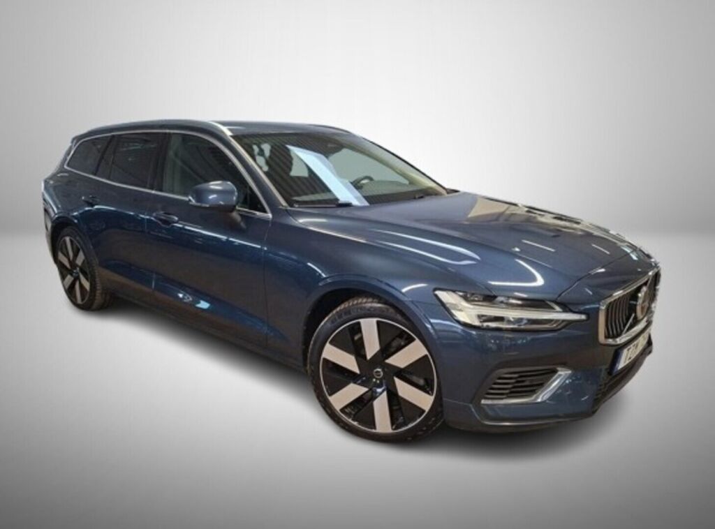 Volvo V60 2023 Sininen