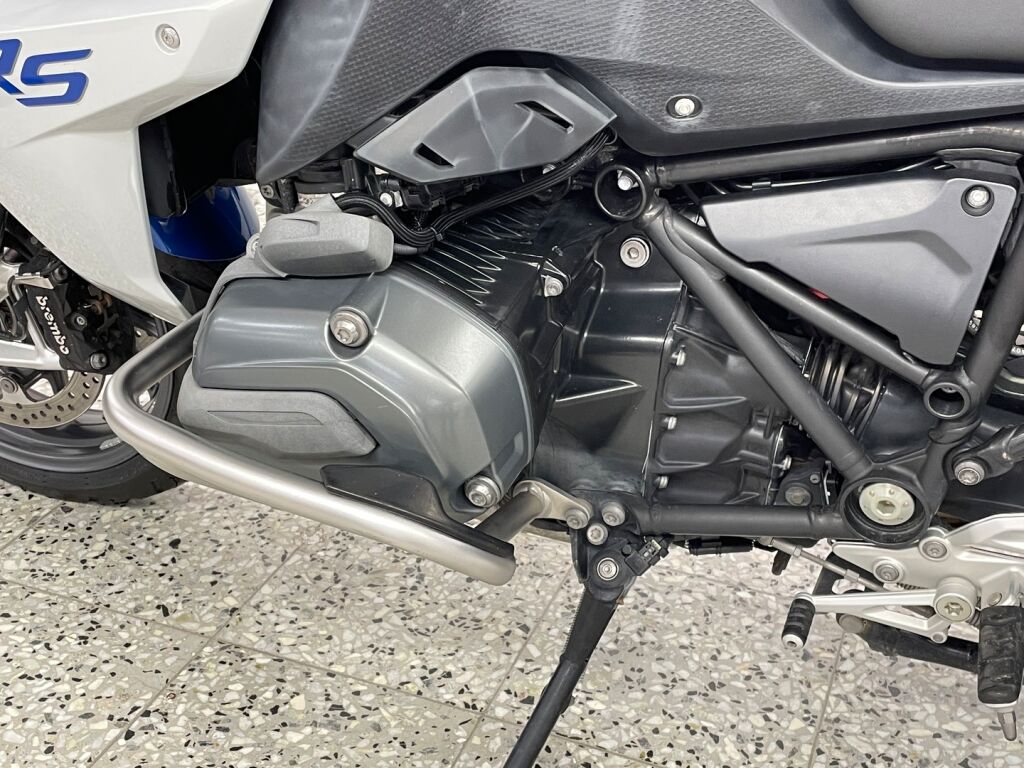 BMW R 2017 Valkoinen