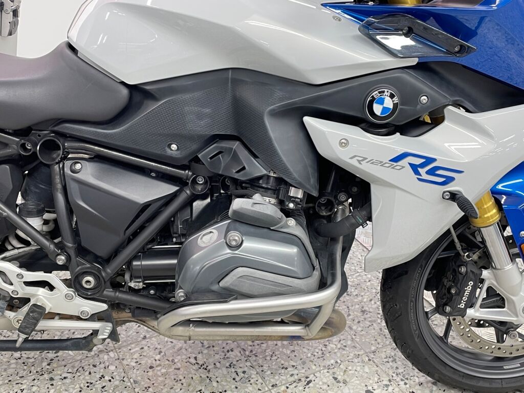 BMW R 2017 Valkoinen