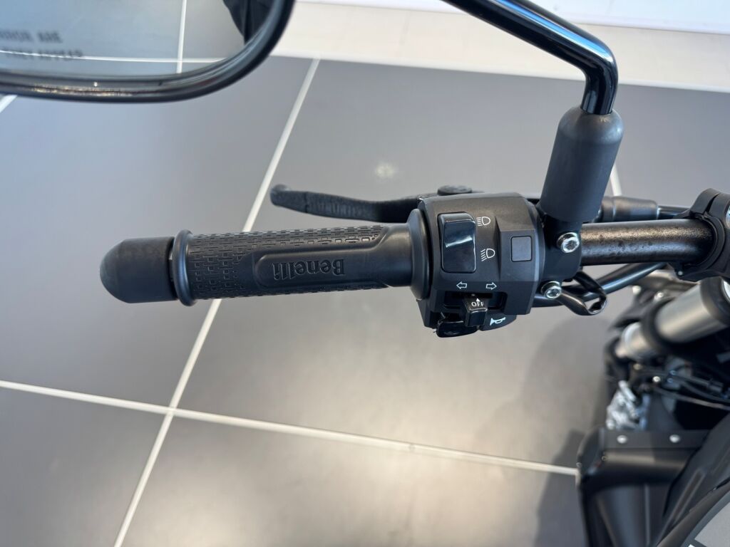 Benelli 502 CRUISER 2024 