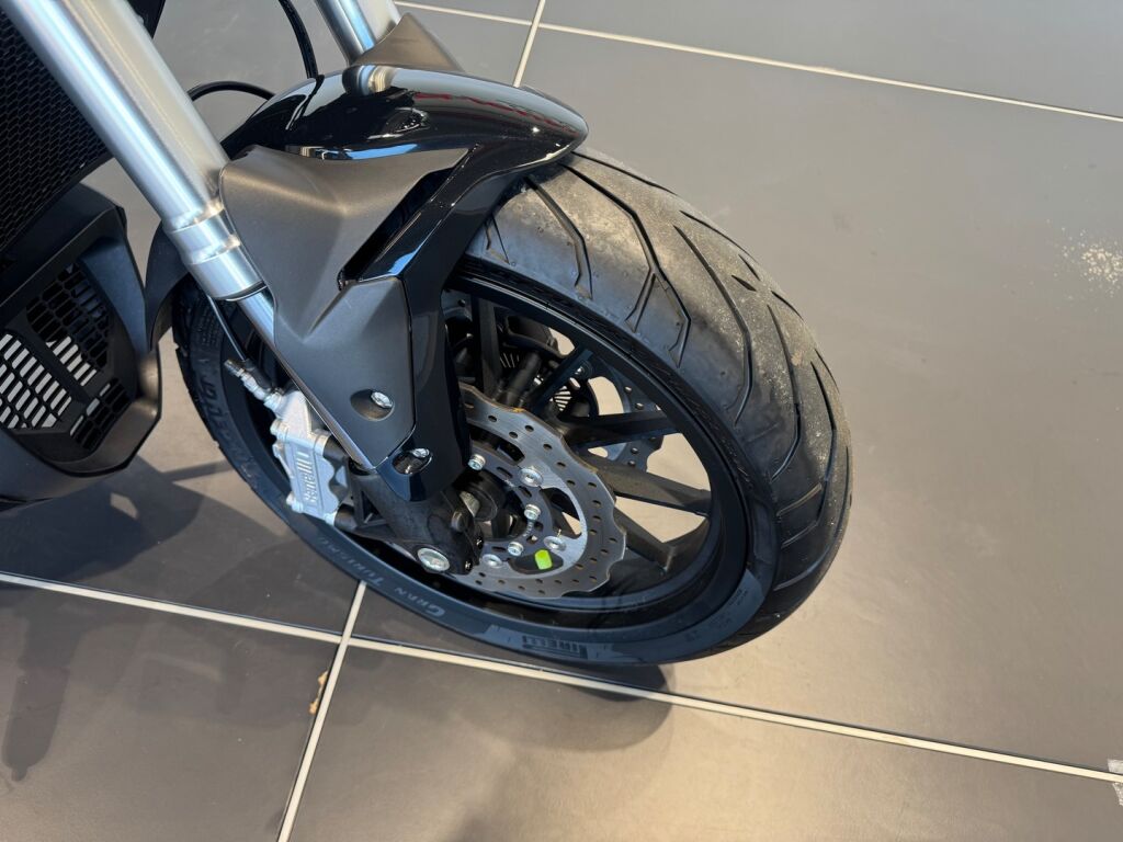 Benelli 502 CRUISER 2024 