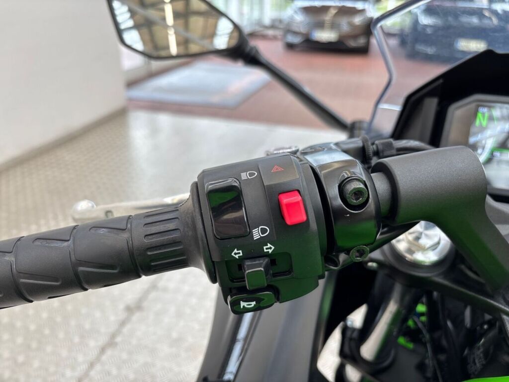 Kawasaki Ninja 2023 
