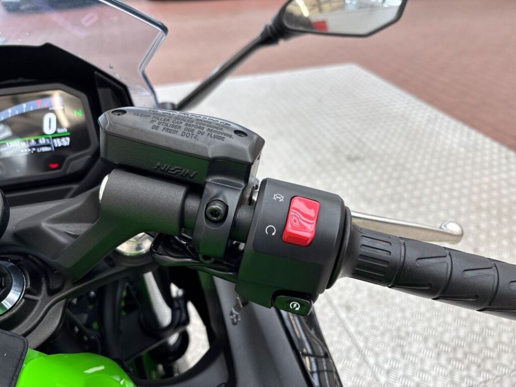 Kawasaki Ninja 2023 