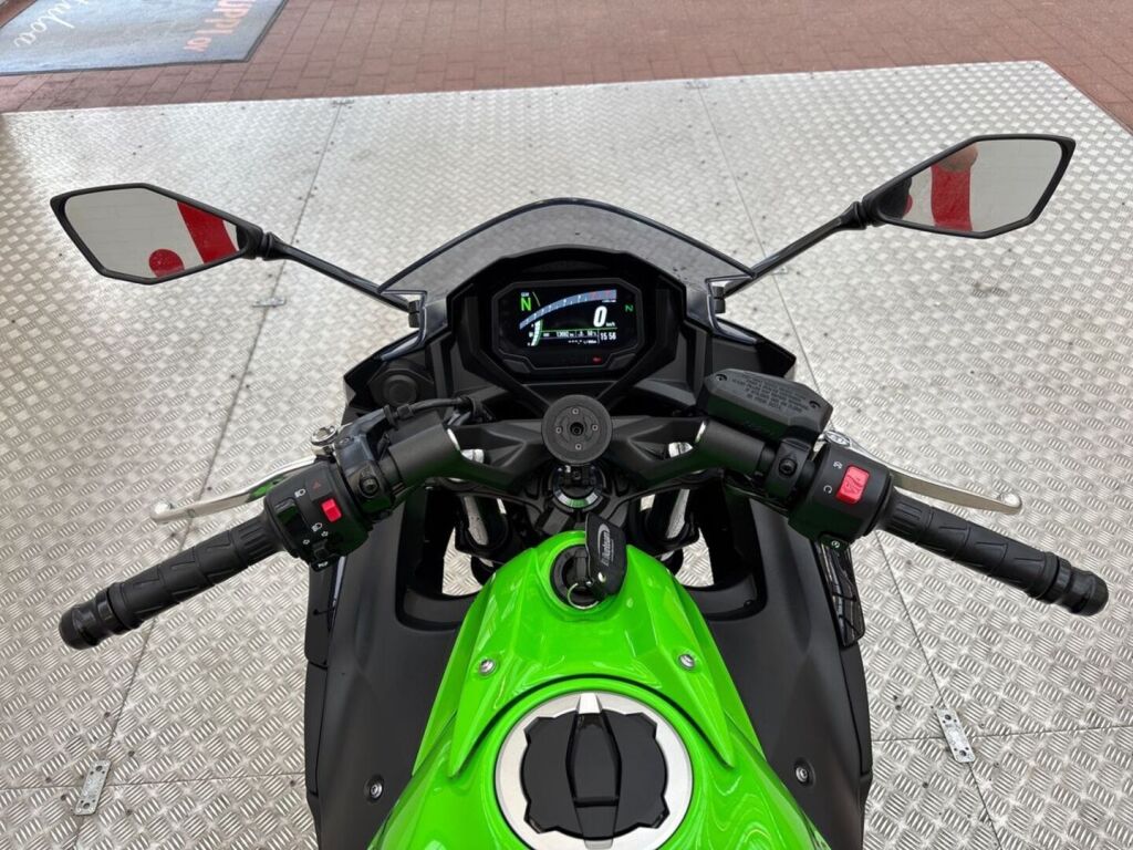 Kawasaki Ninja 2023 