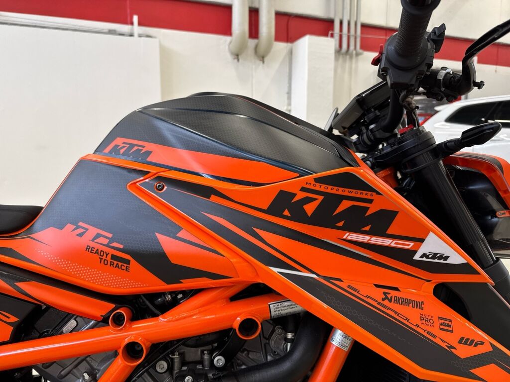 Ktm 1290 2023 