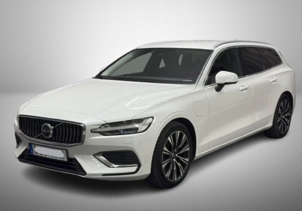 Volvo V60 2024 Valkoinen