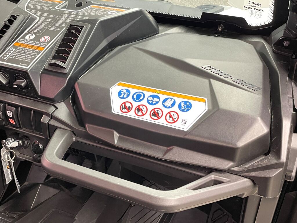 Can-am MAVERICK 2023 