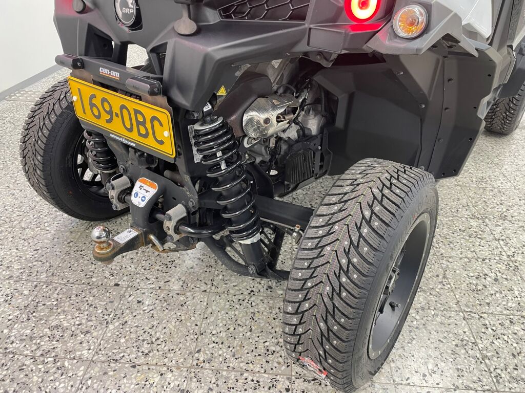 Can-am MAVERICK 2023 