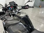 BMW R 2023 Musta