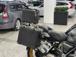 BMW R 2023 Musta