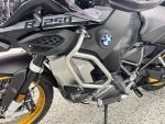 BMW R 2023 Musta