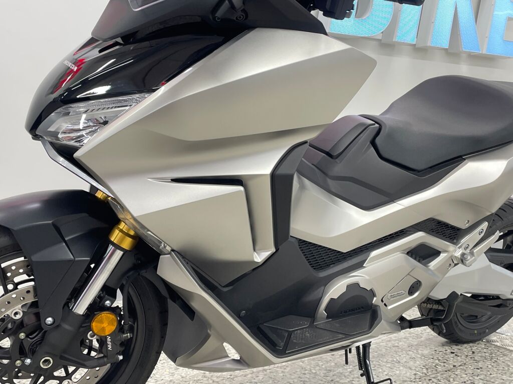 Honda FORZA 2024 