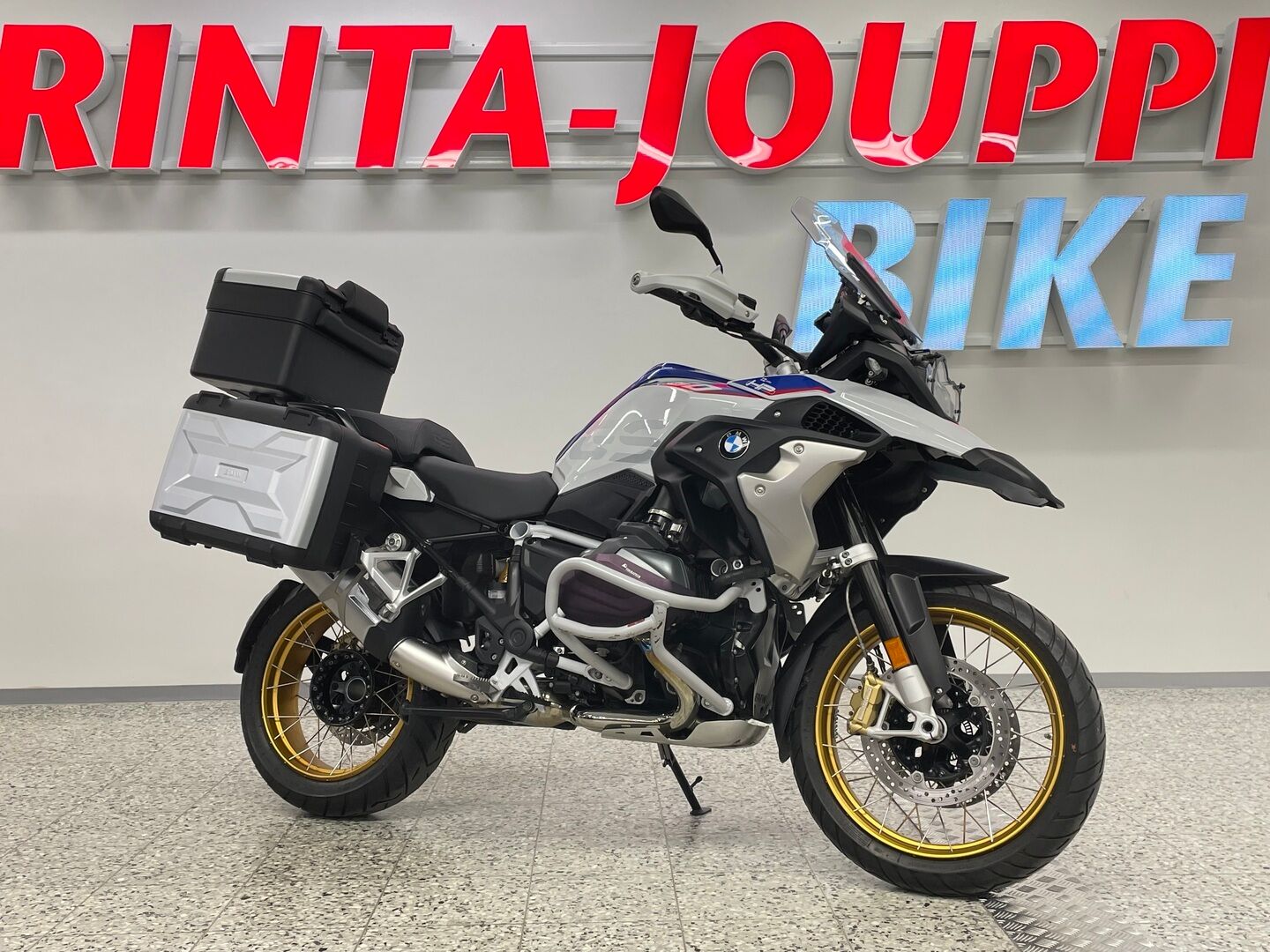 BMW R