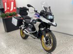 BMW R 2021 moniväri