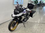 BMW R 2021 moniväri
