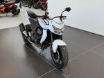 Kawasaki Z 2011 9