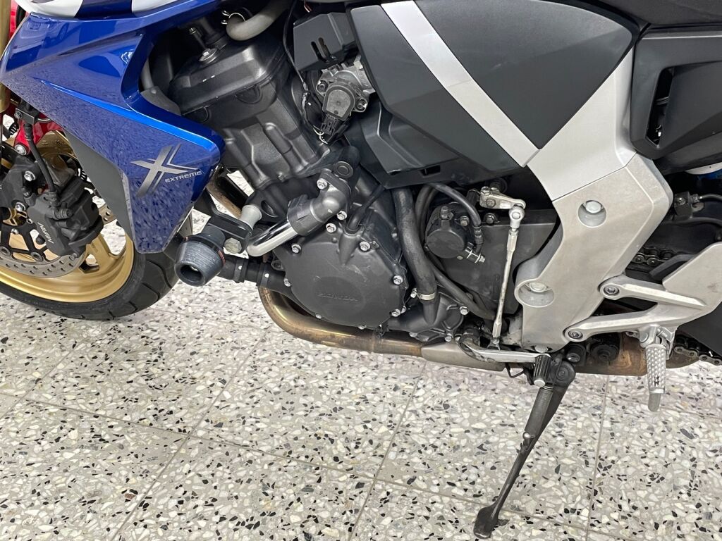 Honda CB 2011 
