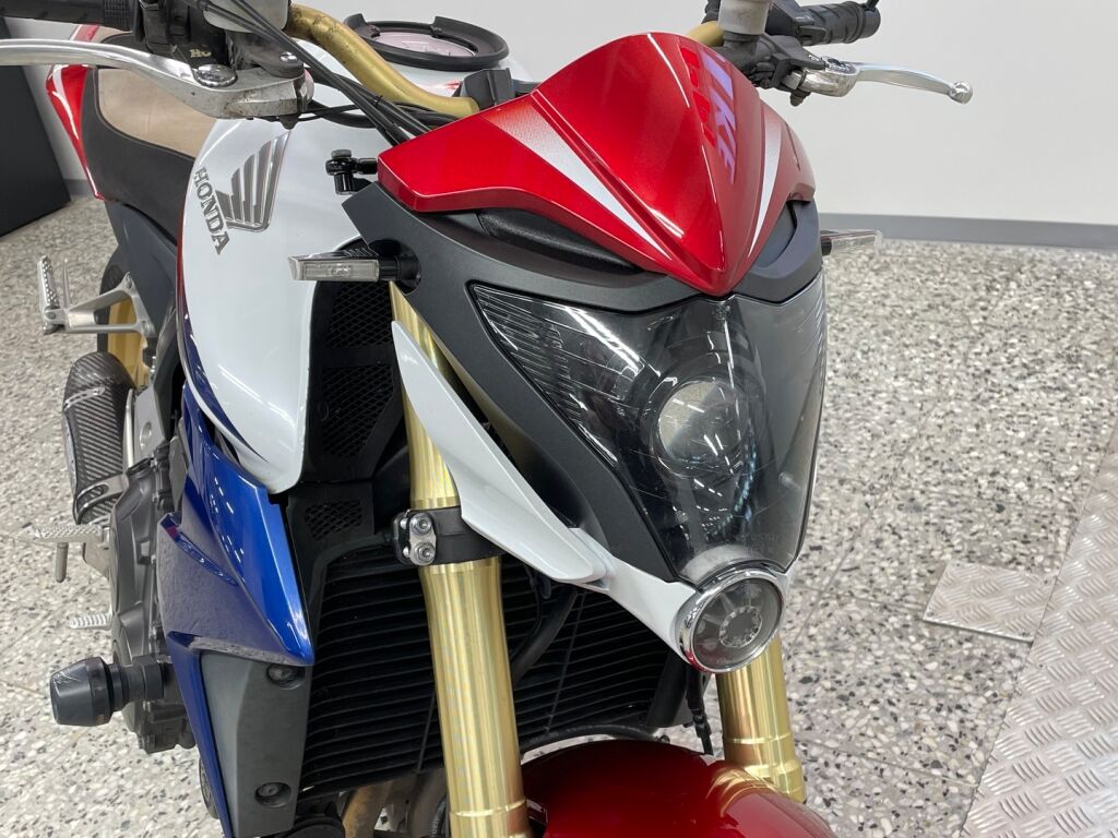 Honda CB 2011 
