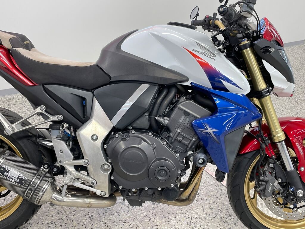 Honda CB 2011 