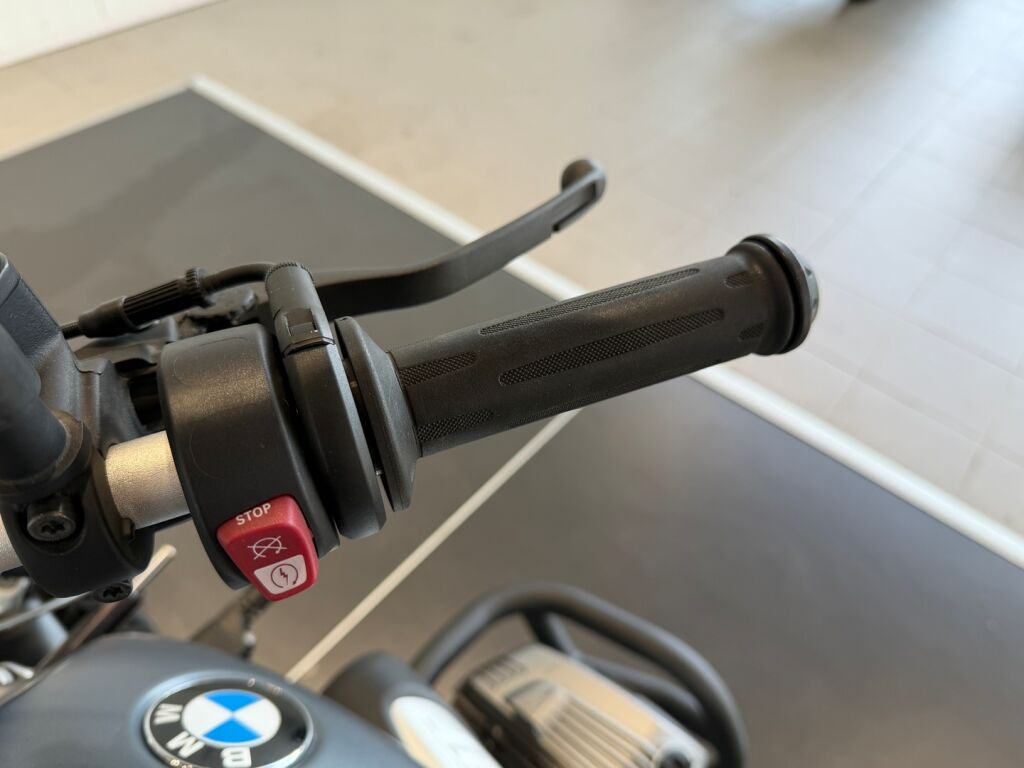 BMW R 2019 Harmaa