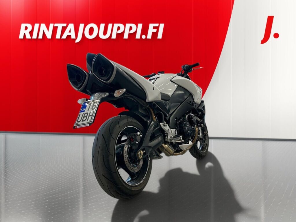 Suzuki GSX 2010 9