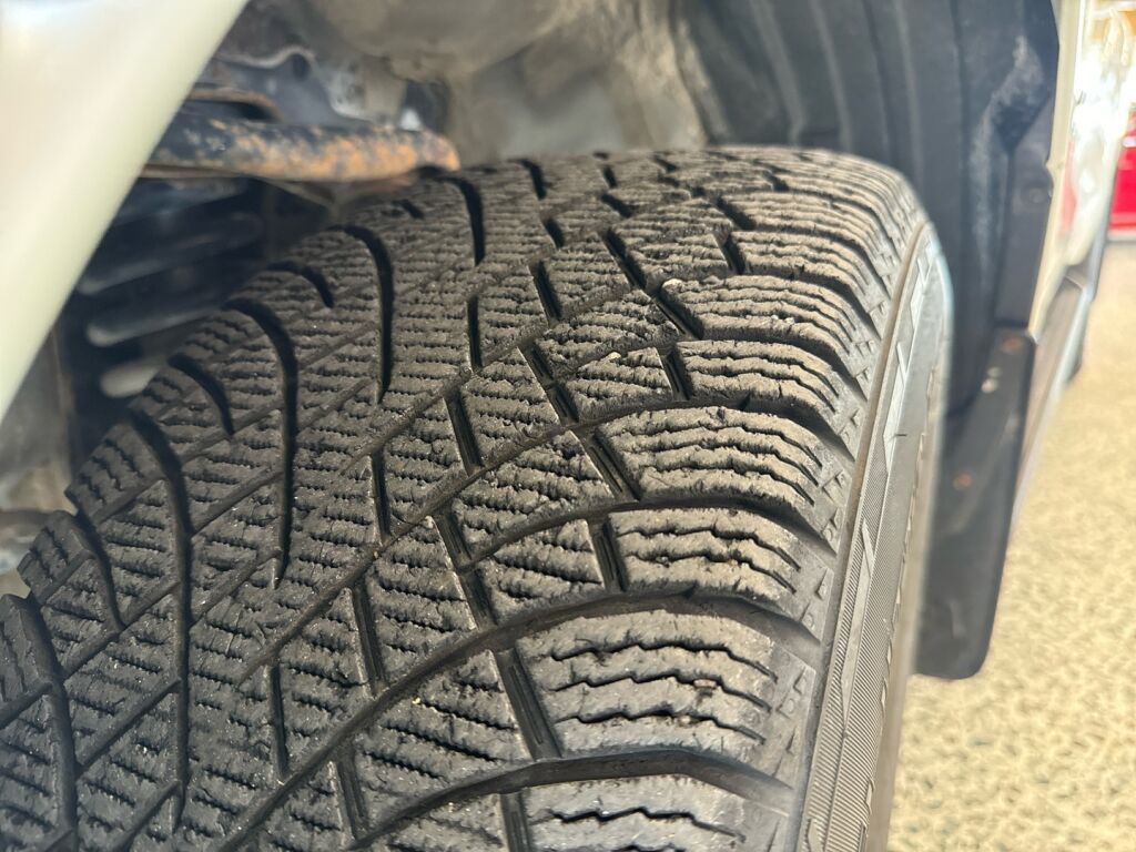 Toyota Hilux 2016 Valkoinen