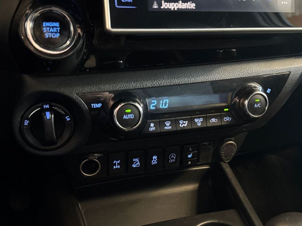 Toyota Hilux 2019 Valkoinen