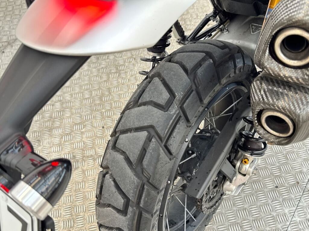 Triumph SCRAMBLER 2021 