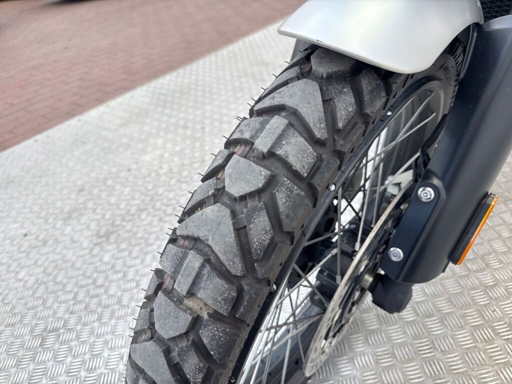 Triumph SCRAMBLER 2021 