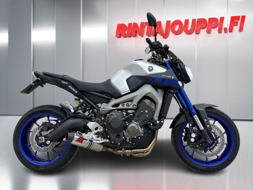 Yamaha MT-09 2016 VL O 14