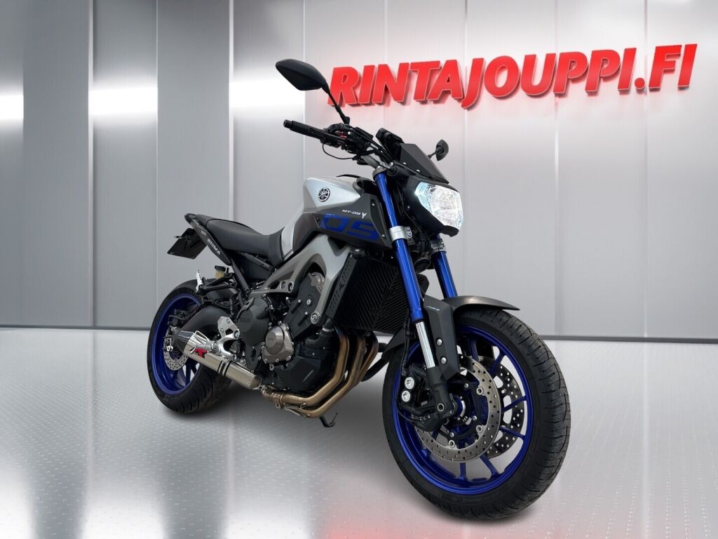 Yamaha MT-09 2016 VL O 14