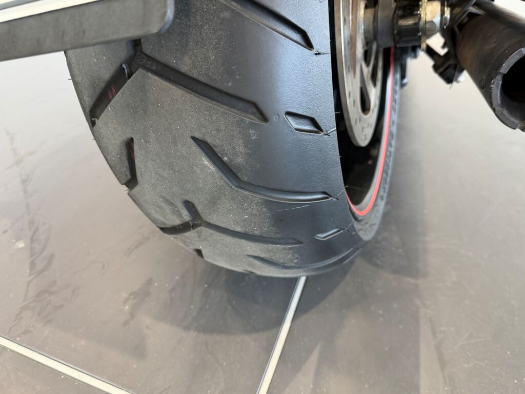 Harley-davidson VRSC 2007 Musta
