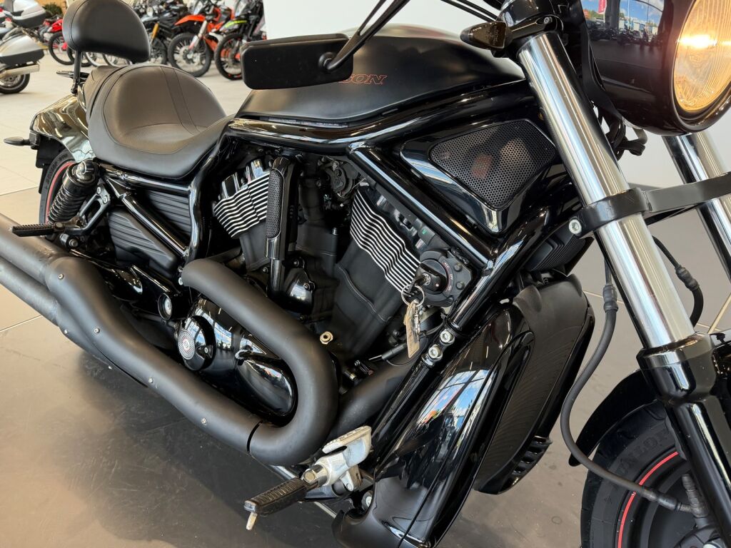 Harley-davidson VRSC 2007 Musta
