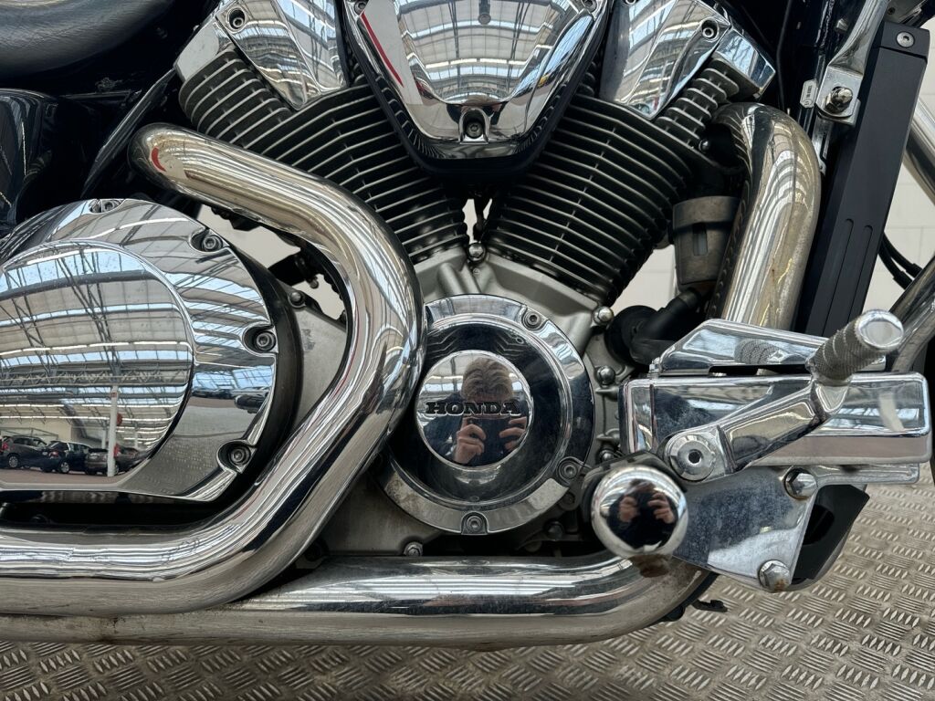 Honda VTX 2003 Musta