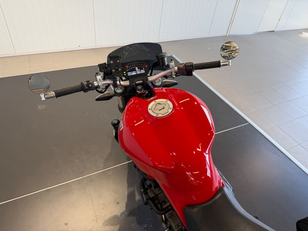 Ducati MONSTER 2015 Punainen