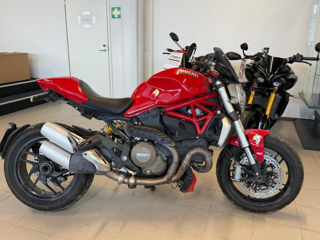 Ducati MONSTER 2015 Punainen