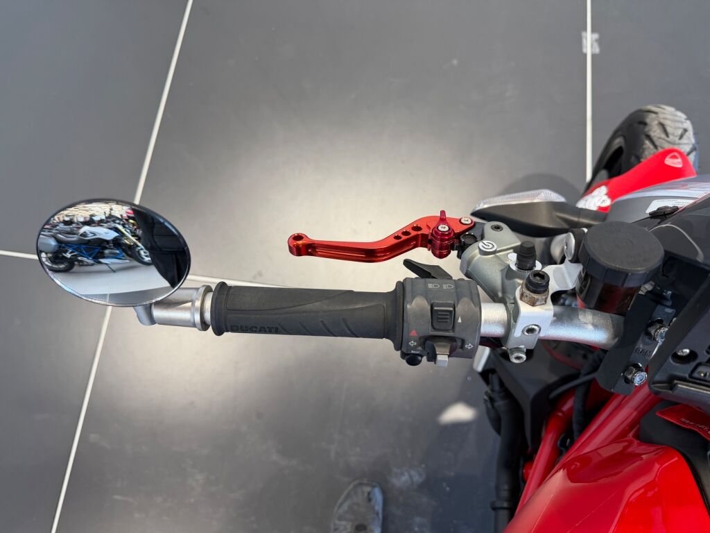 Ducati MONSTER 2015 Punainen