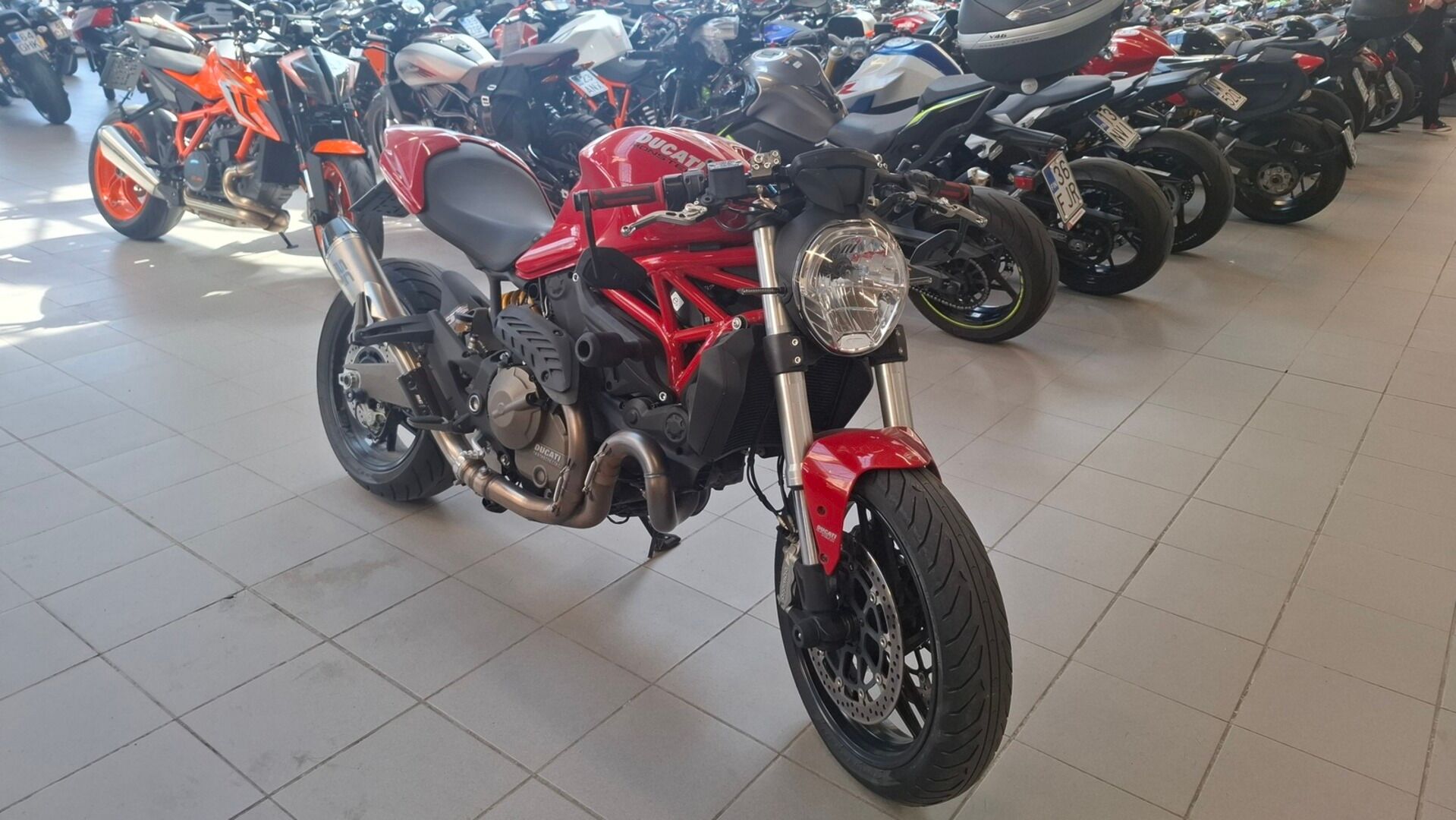 Ducati MONSTER