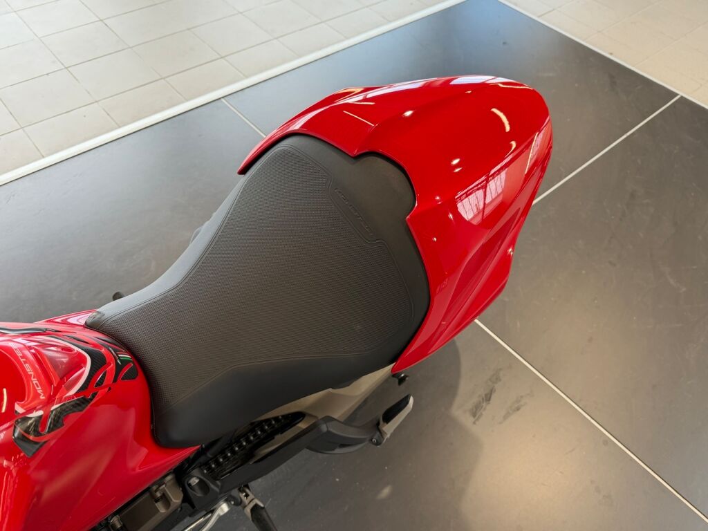 Ducati MONSTER 2014 Punainen