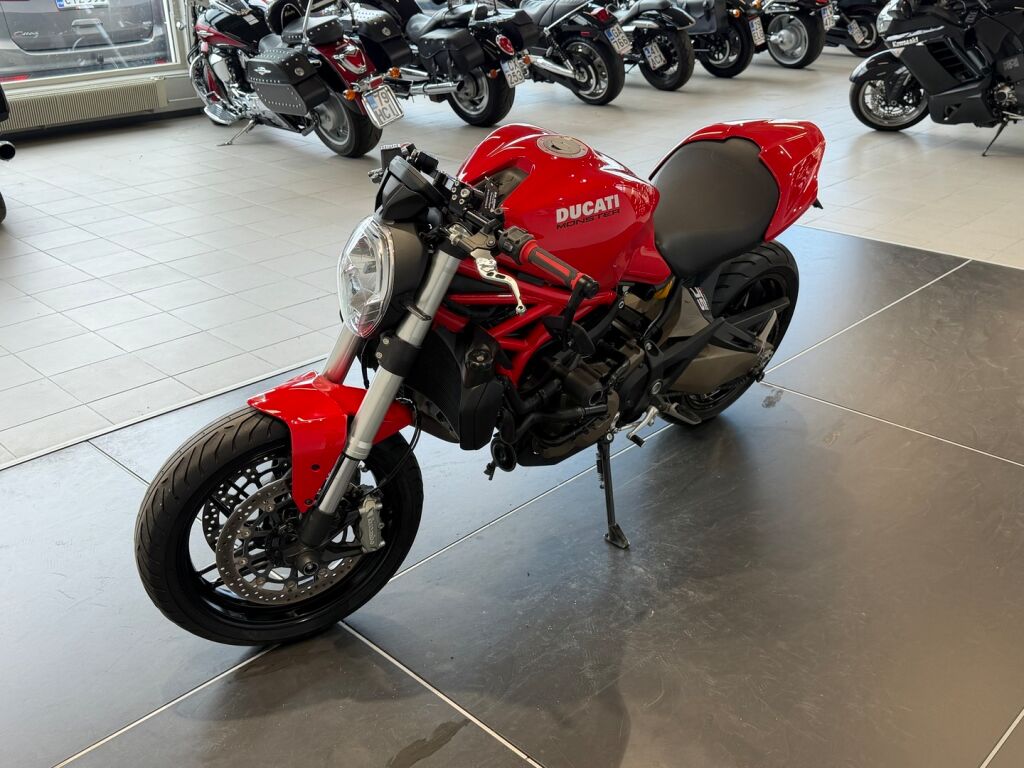 Ducati MONSTER 2014 Punainen