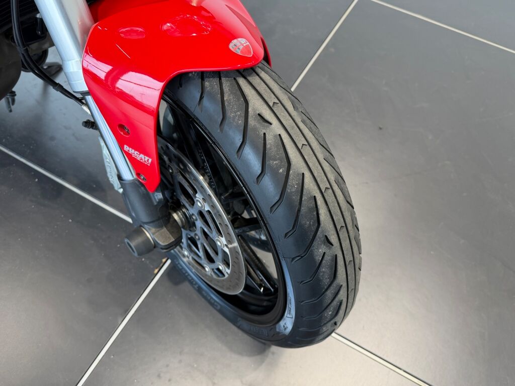 Ducati MONSTER 2014 Punainen