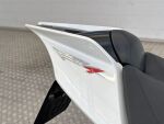 Aprilia RSV4 2010 9