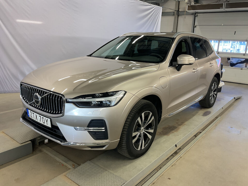 Volvo XC60 2024 met.beige