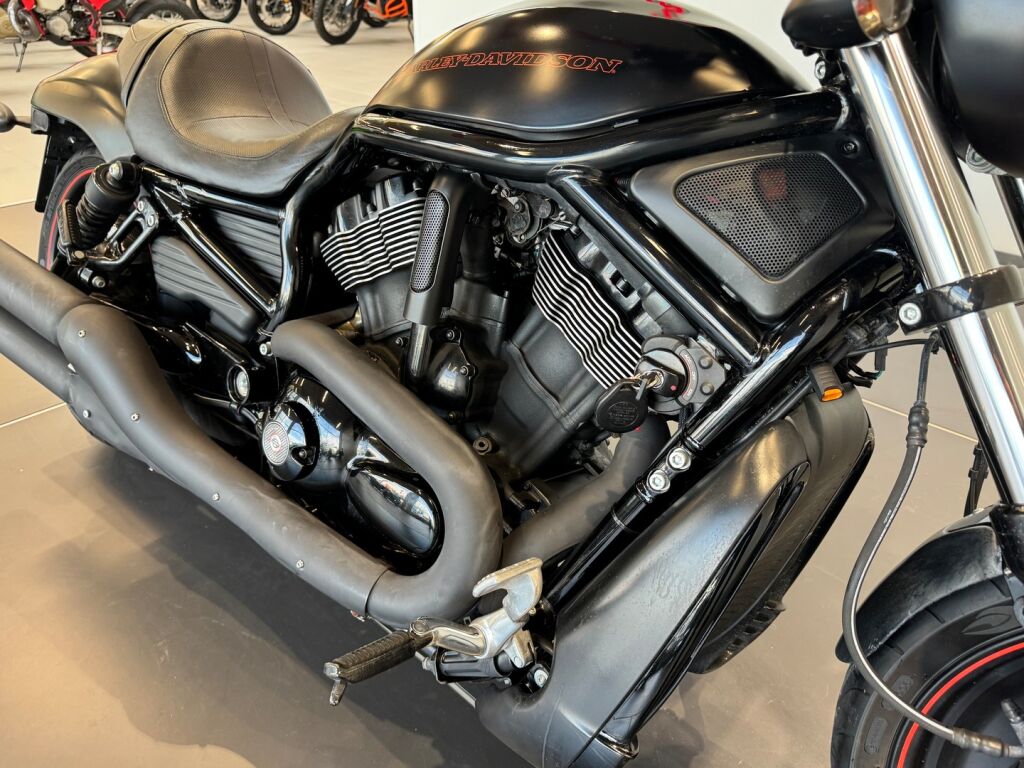 Harley-davidson VRSC 2009 Musta