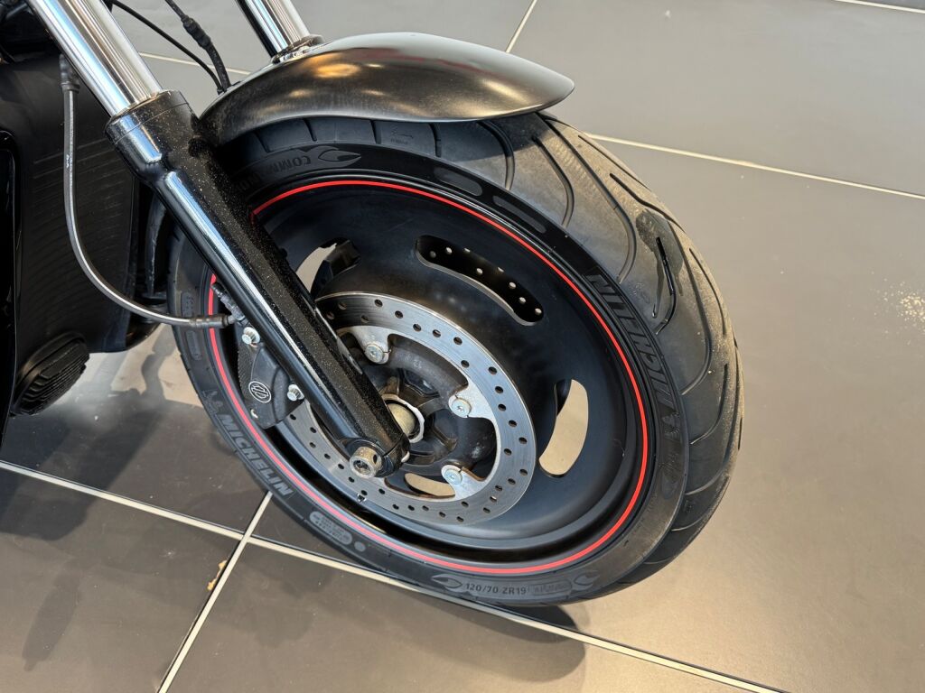 Harley-davidson VRSC 2009 Musta