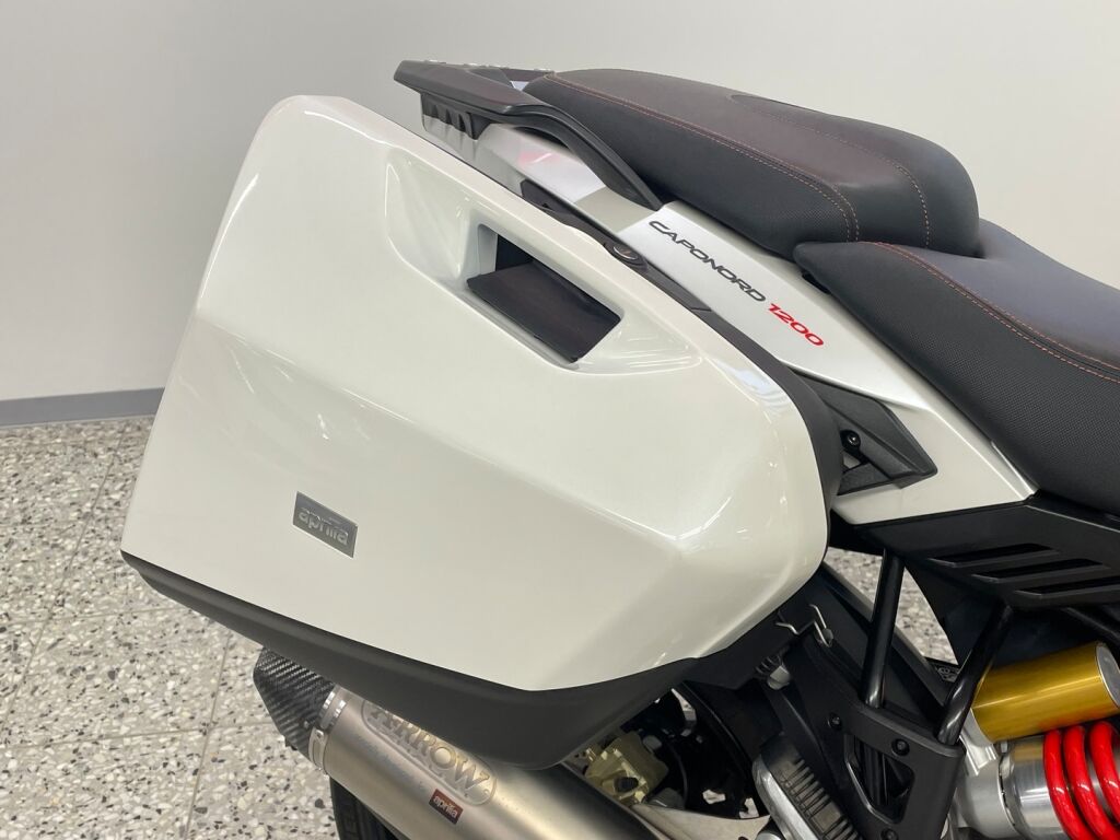 Aprilia CAPONORD 2014 