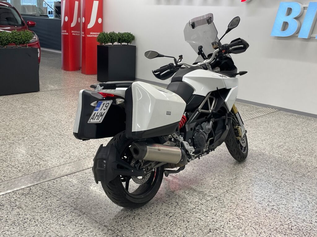 Aprilia CAPONORD 2014 